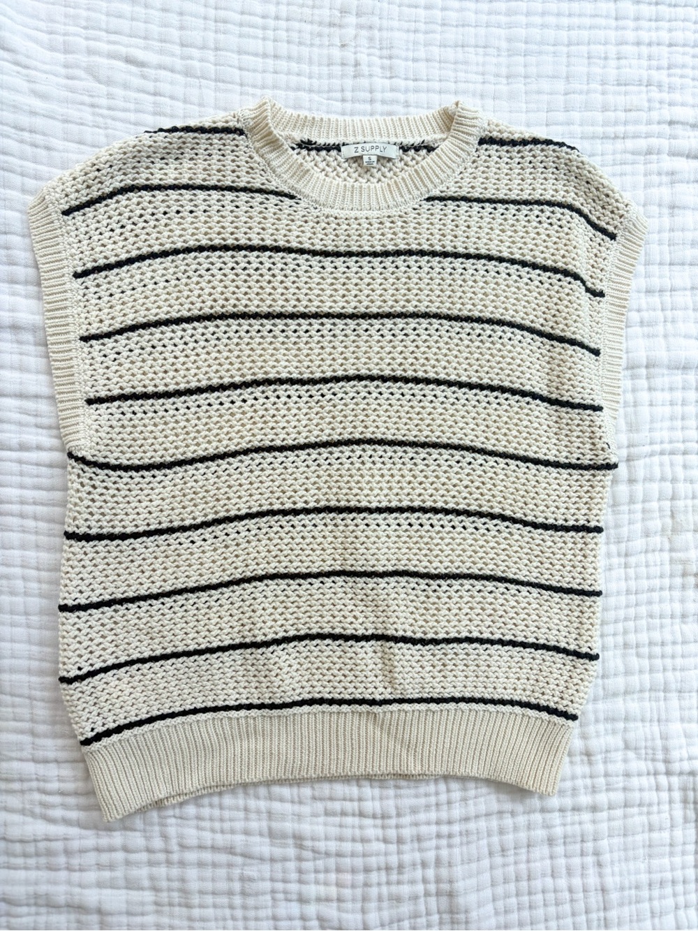 Z Supply Women’s Small Cream Black Stripe Open Knit Sweater Vest 100% Cotton